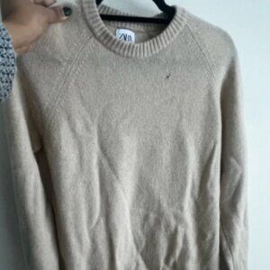 Men’s sweater